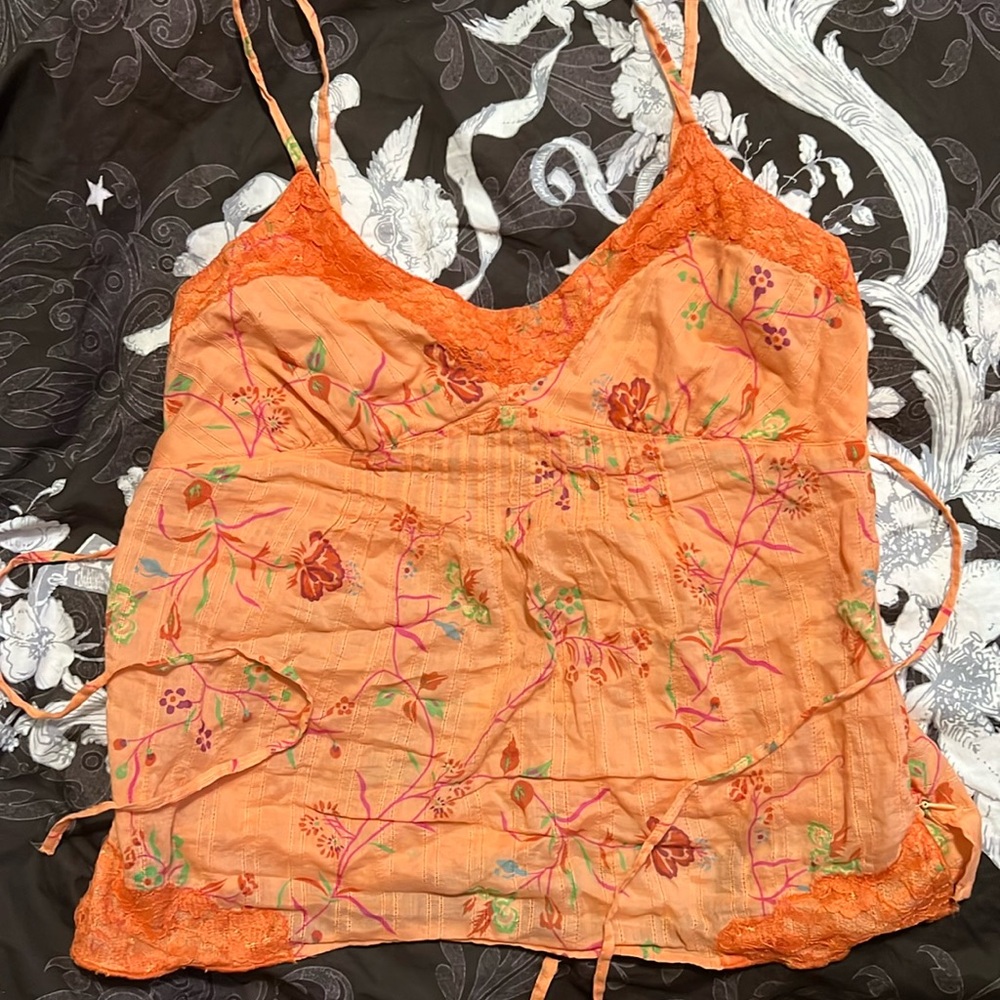 Vintage Flora Top Lace Back ties